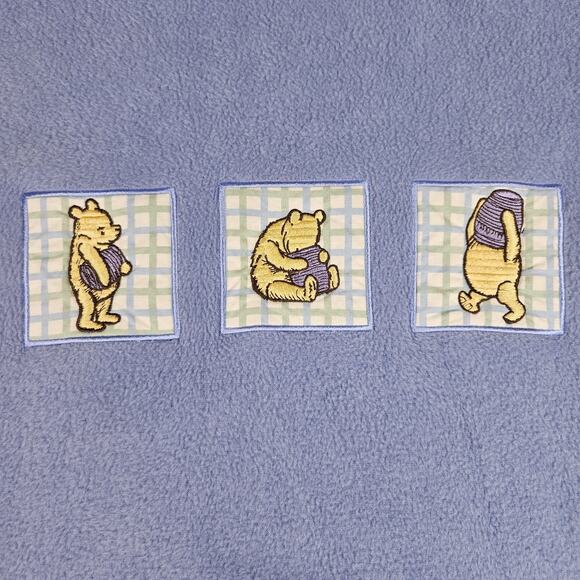 Vintage 90s Winnie The Pooh Sweatshirt Disney World Embroidered Patch Womens L - Picture 2 of 14